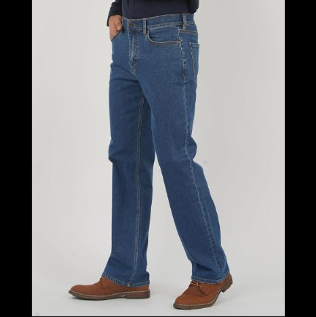 C31 - APUOR Men's Classic Relaxed Fit Flex Jeans Straight Loose fit Jeans
