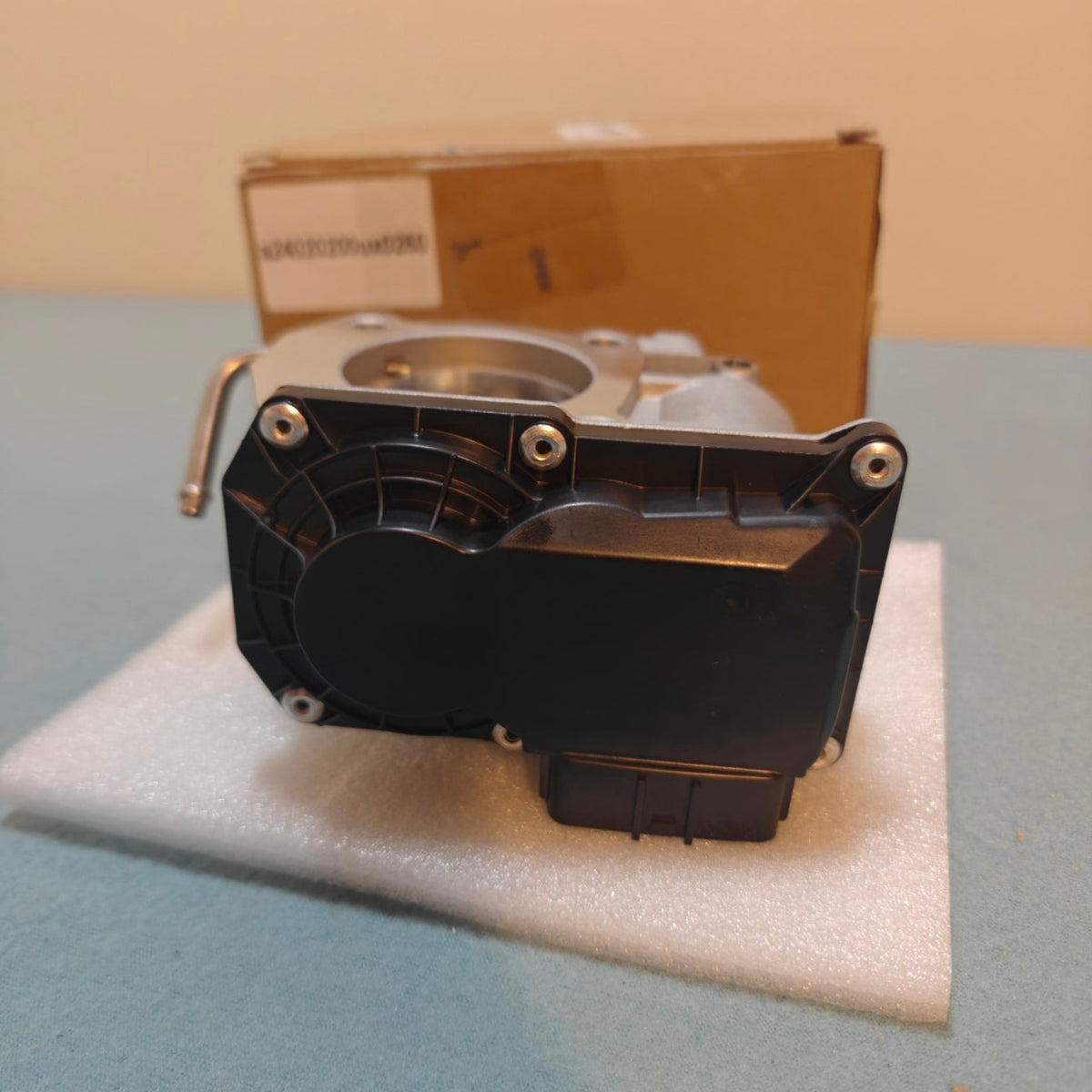 A118 - VekAuto Throttle Body Assembly Compatible for Toyota