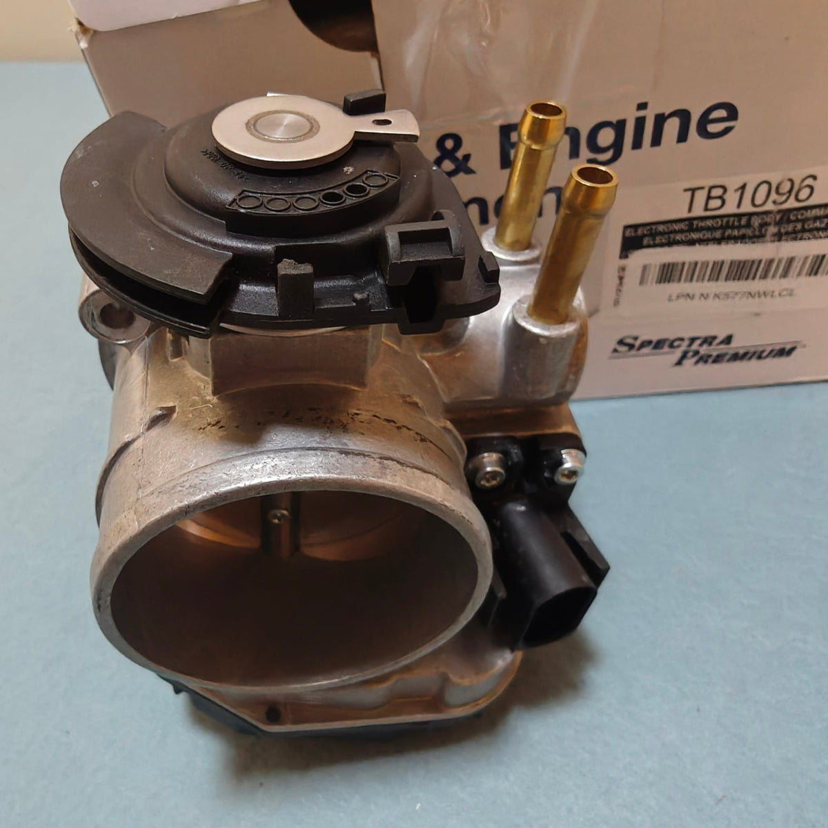 A123 - Spectra Premium TB1096 Fuel Injection Throttle Body Assembly