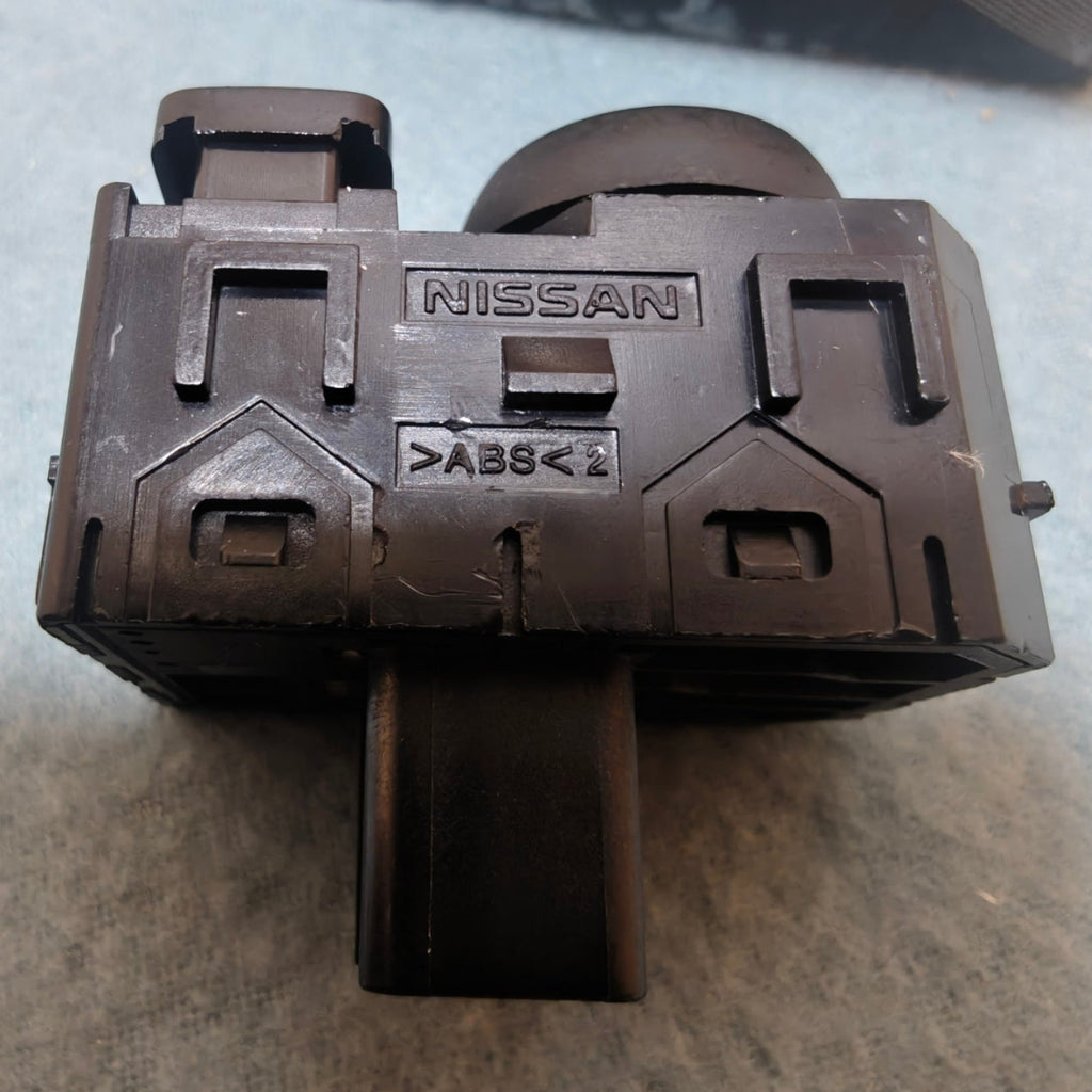 A132 - 25570-3TB1A Door Mirror Switch Assy-Mirror Control Left Side for Nissan