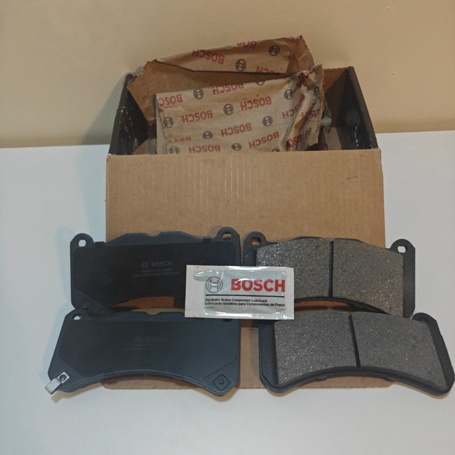 A25 - Bosch BC1365 QuietCast Premium Ceramic Disc c Set - Compatible With Select Lexus and c