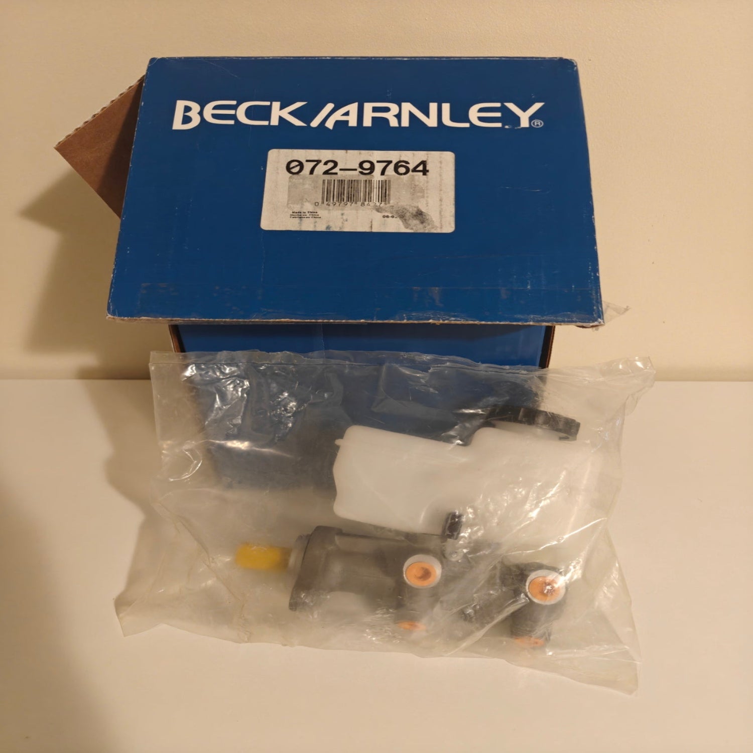 A2 - Beck Arnley 072-9764 Brake Master Cylinder
