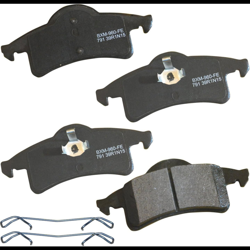 A44 - BENDIX  SBM791 - Rear Disc Brake Pads for Jeep