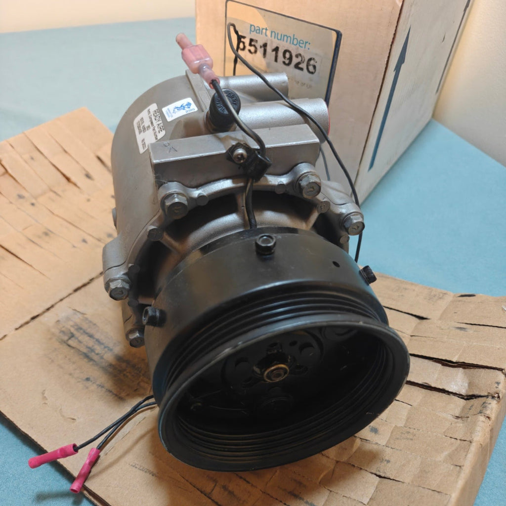 A84 - Used GPD 5511926 A/C Compressor for Mitsubishi Galant