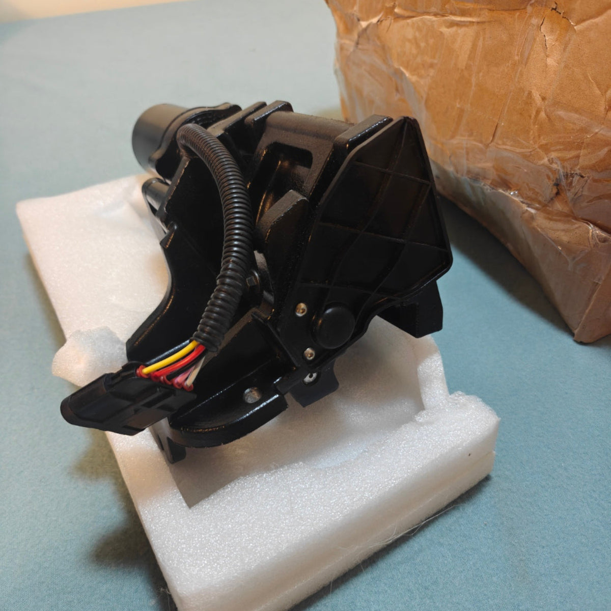 A85 - Front Right Power Running Board Motor Assy for 2007-14 Escalade Tahoe Yukon