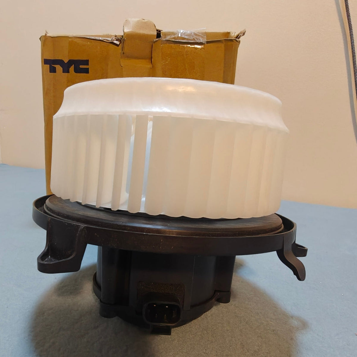 A98 - TYC 700270 Replacement Blower Assembly For Ford Fusion