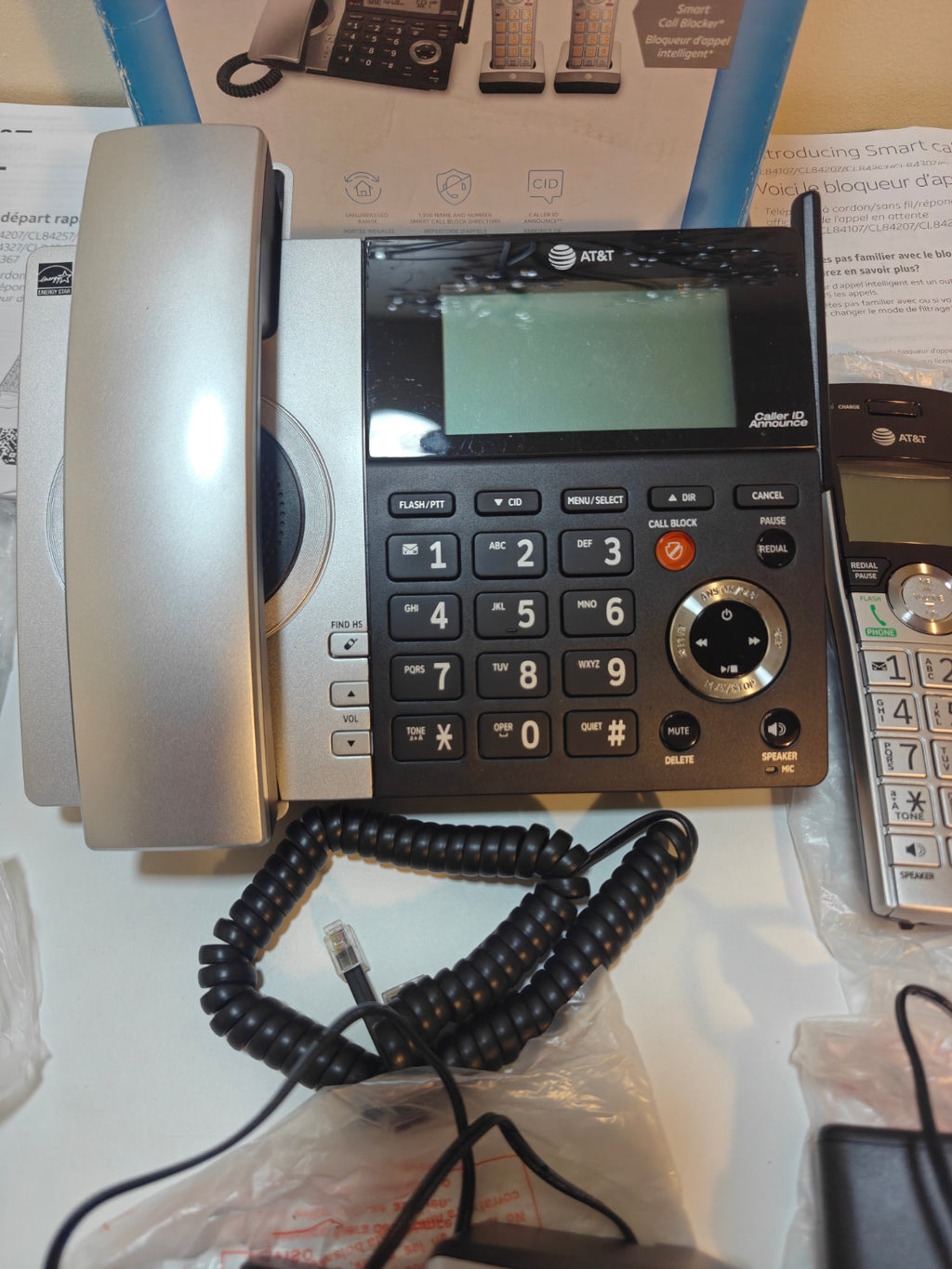 H13 - AT&T CL84207 Dect_6.0 2 Handset Landline Telephone, Black/Silver