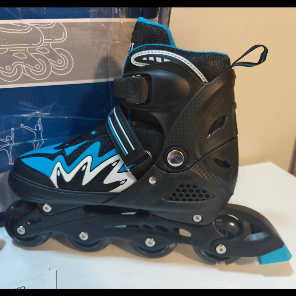 H28 - TOMSHOO Kids Inline Skates with Full Light Up Wheels