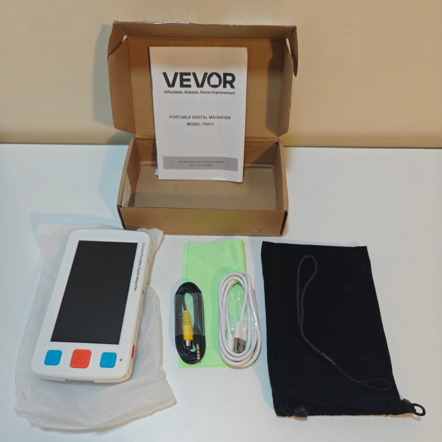 H4 - VEVOR Portable Digital Magnifier, 5-inch HD Electronic Video Magnifier for Low Version, 4X - 32X Zoom