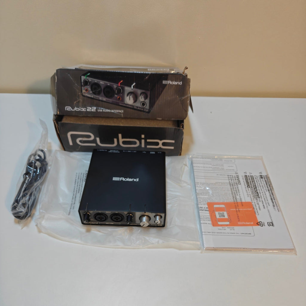 E2 - Roland Rubix22 USB Audio Interface, 2-In/2-Out