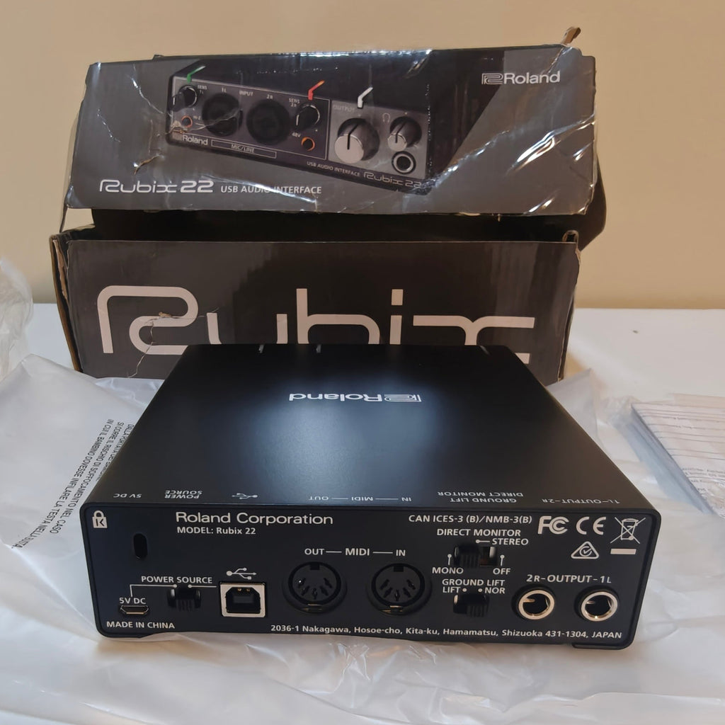 E2 - Roland Rubix22 USB Audio Interface, 2-In/2-Out
