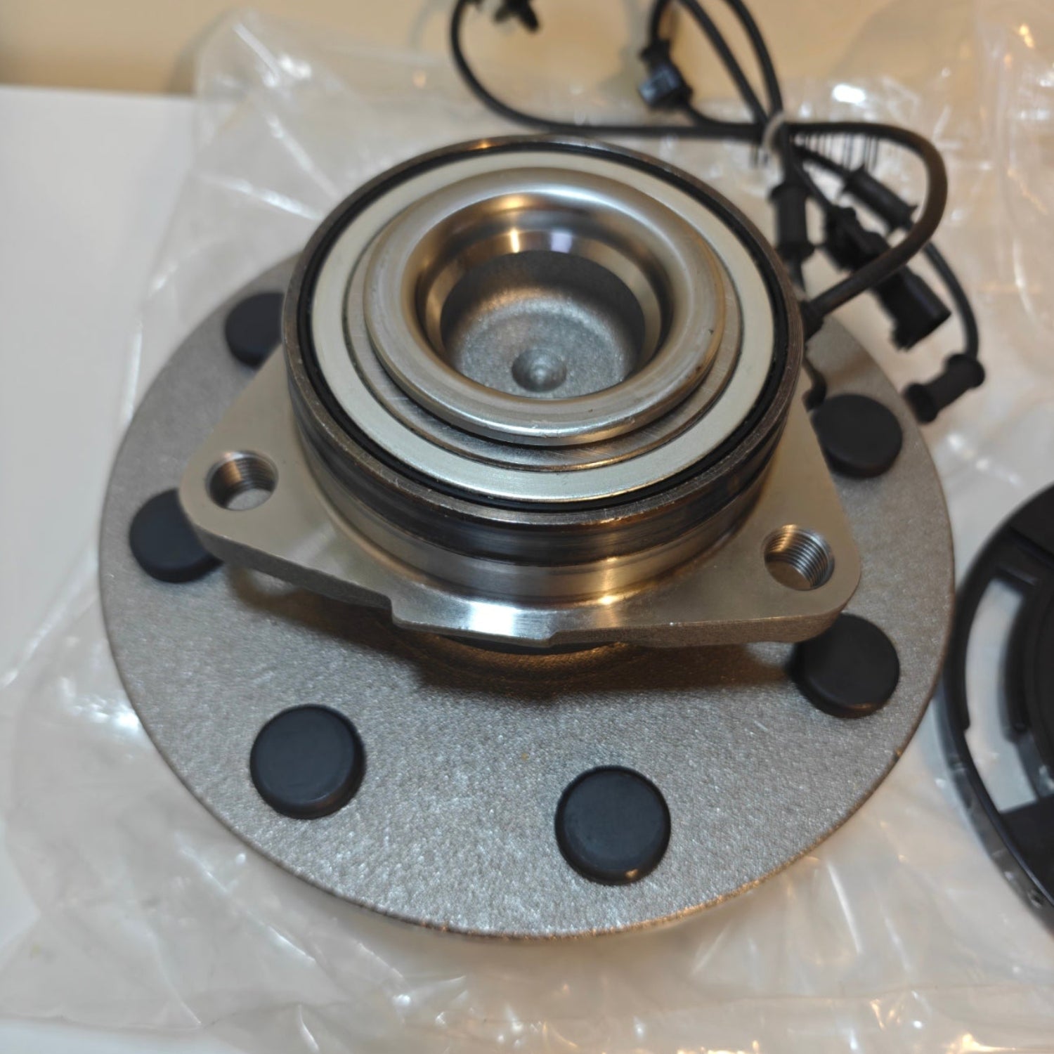 C16 - AUTOROUND FRONT WHEEL HUB HB15114-C (515114)