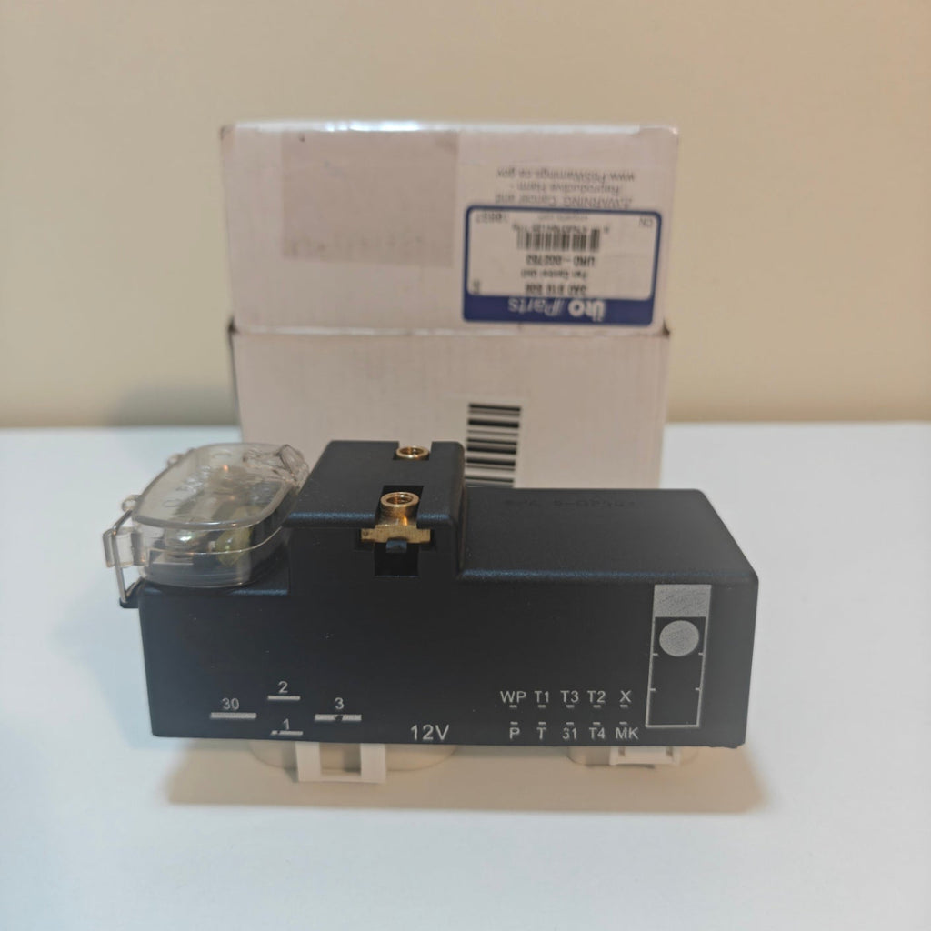 A20 - URO Parts (3A0 919 506) Fan Control Unit