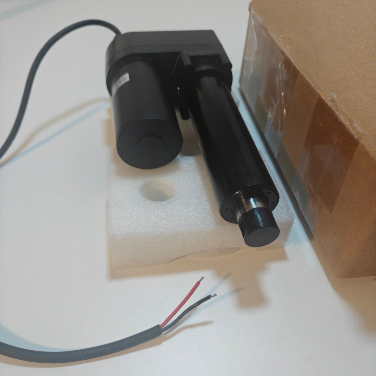 H10 - Autoparts Deck Lift Actuator 035-7033-00 Replacement for Bad Boy Lawn Mower ZT Elite CZT Maverick 12V Outlaw Pup Lighning Replace AOS 635-7033-00