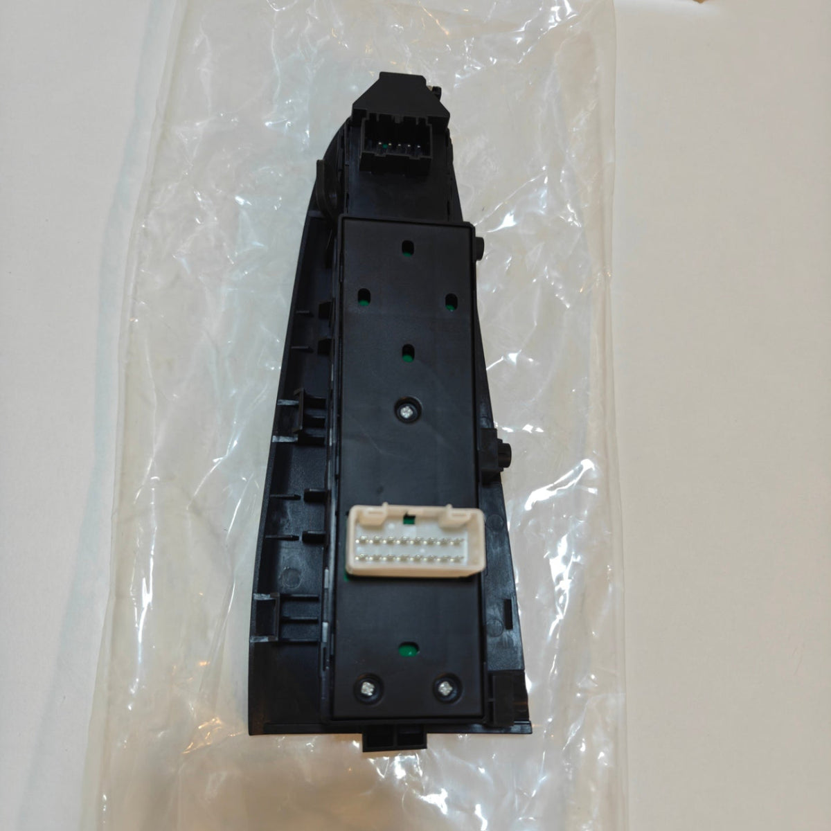 A58 - 935702H1109P Power Window Switch for Hyundai Elantra 07-10