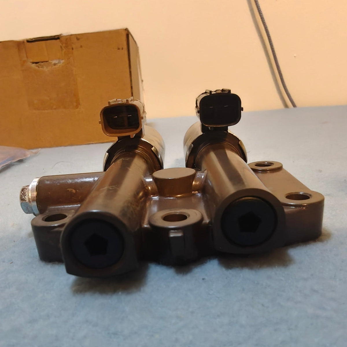 A136 - 28250-P6H-024 Transmission Dual Linear Shift Solenoid with Gasket for Honda