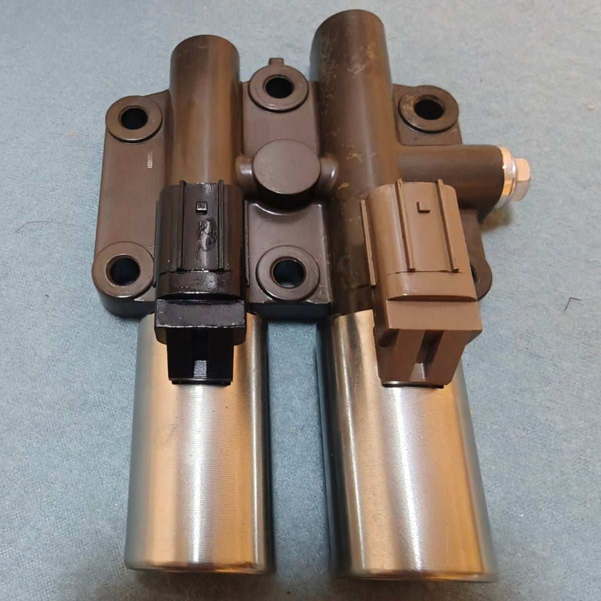 A136 - 28250-P6H-024 Transmission Dual Linear Shift Solenoid with Gasket for Honda